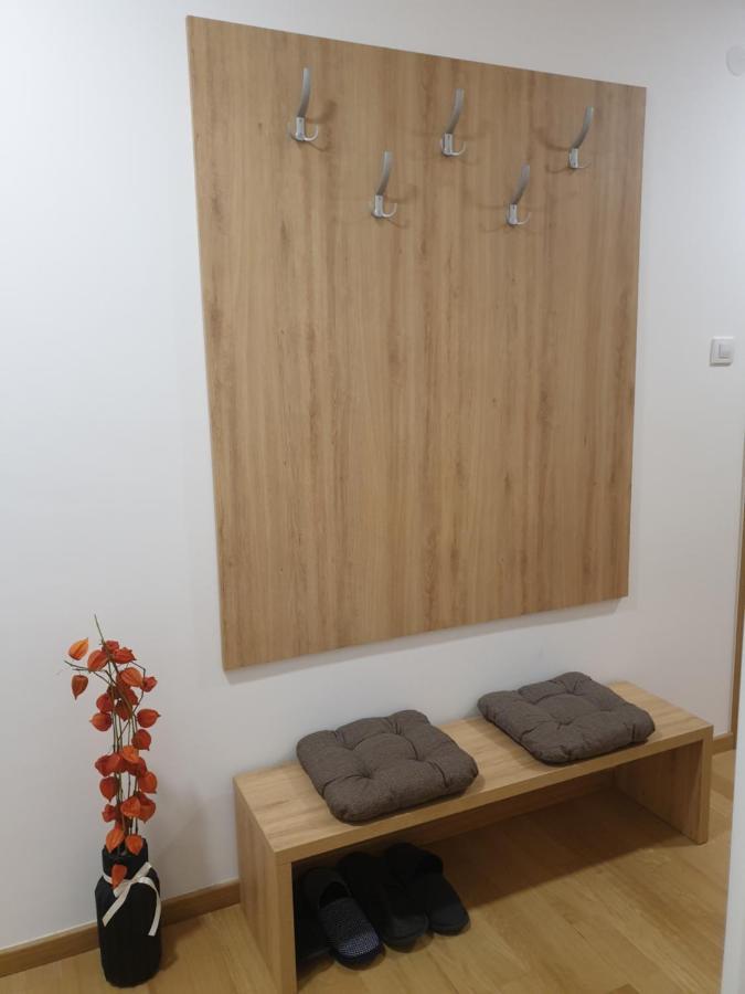 Apartment Iris Novi Sad Exteriör bild