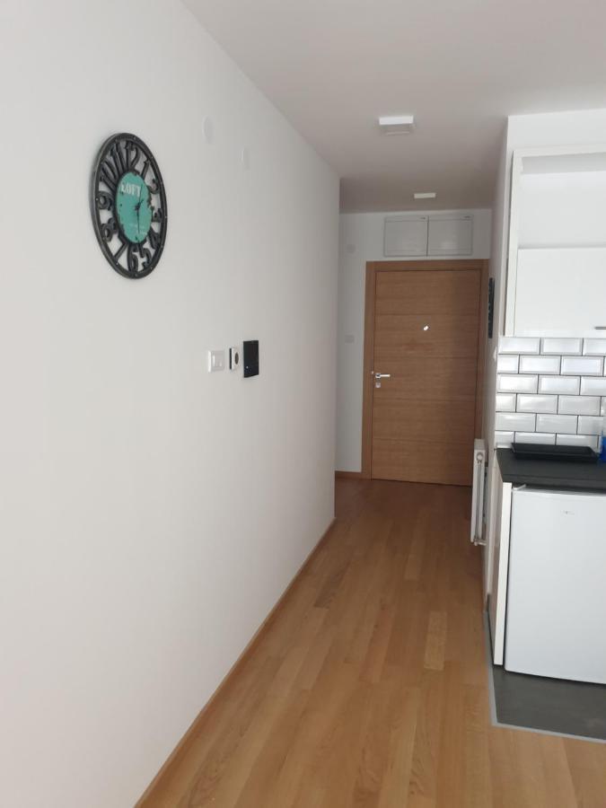 Apartment Iris Novi Sad Exteriör bild