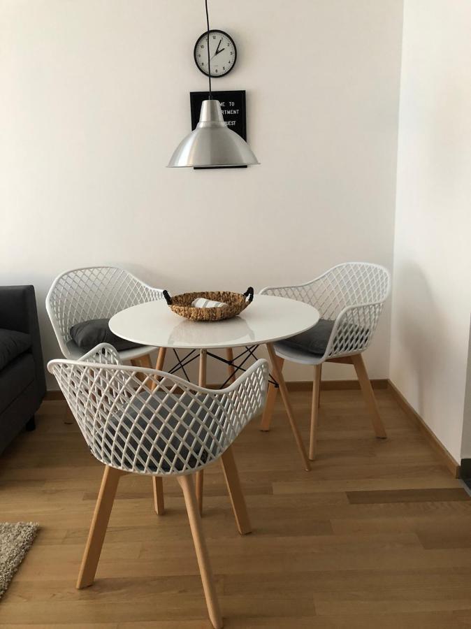 Apartment Iris Novi Sad Exteriör bild