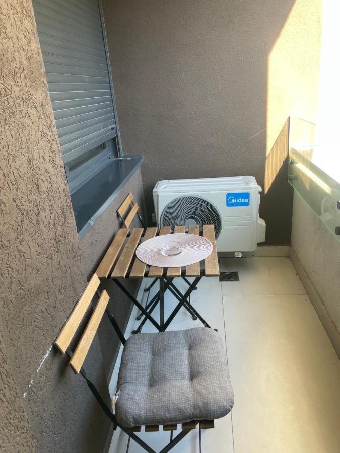 Apartment Iris Novi Sad Exteriör bild